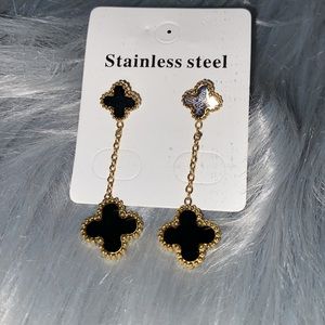 Black and Gold Fashion Earrings